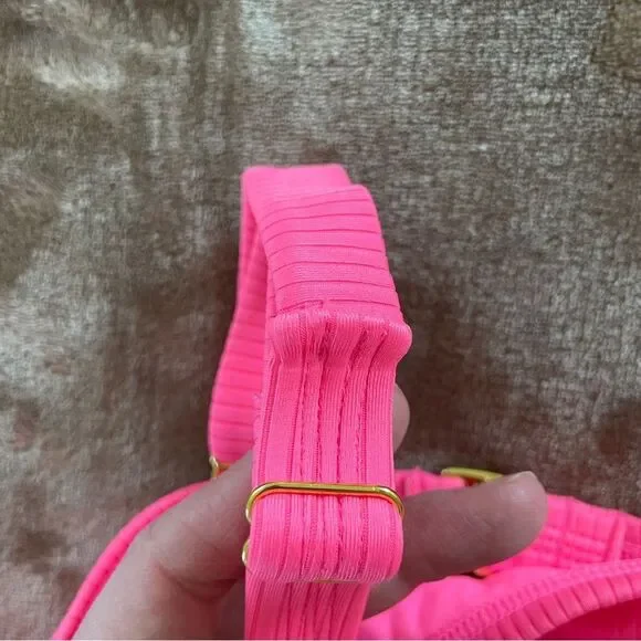 Wild Fable Neon Pink Ribbed Bikini Top Size XS (0-2) Adjustable Straps - Picture 3 of 6